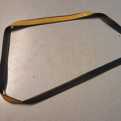 Profilato superiore lunotto - profilato,