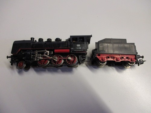 Märklin 3003 locomotiva - , a