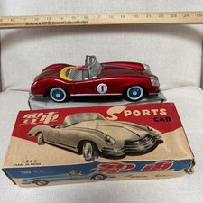 Auto giocattolo in latta vintage Friction Drive rossa MF-772 con scatola