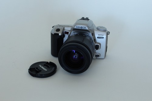 Minolta dynax 404si - minolta,