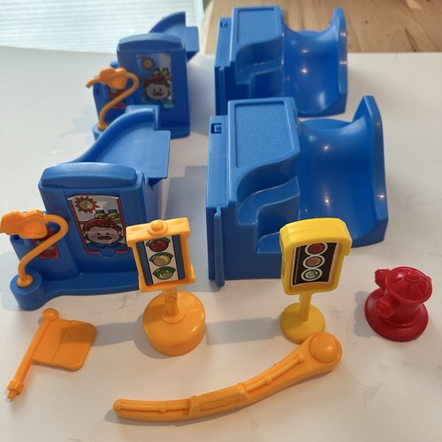 Fisher price little people - fisher,