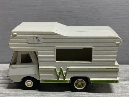 Vintage winnebago camper - winnebago,