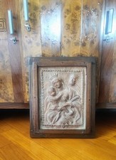 Bassorilievo in terracotta 33x25 cornice in legno massello dell'epoca