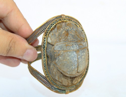 Raro antico bracciale egizio