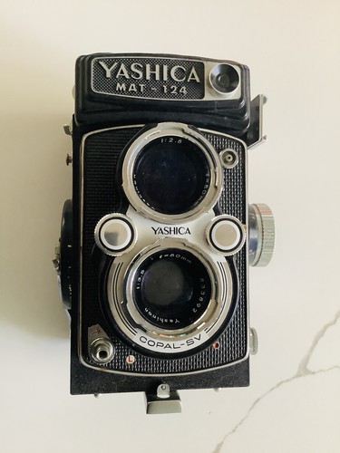 Yashica mat 124 - yashica,