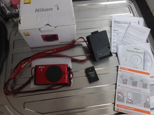 Nikon 1 mp - mp, rosso