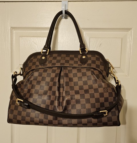 Authentic louis vuitton trevi - authentic,