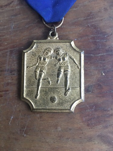 Medaglia calcio donna bronzo