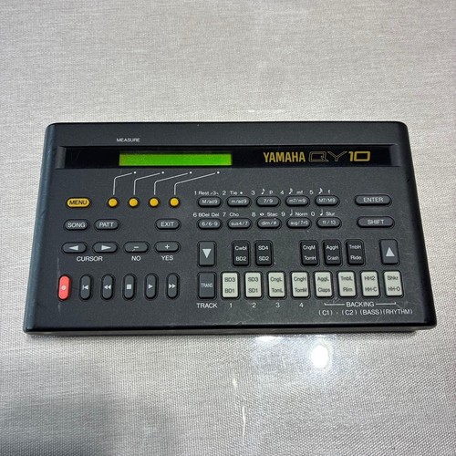 Yamaha qy10 music - yamaha,