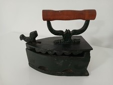 Antico ferro stiro a - da,