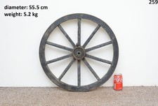 Vecchio carrello in legno