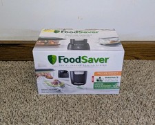 *NUOVO* FoodSaver FS2110 Sigillatore Sottovuoto Portatile Multiuso Marinatore con Dock Nero