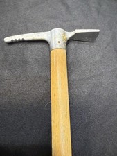 Ascia da ghiaccio tedesca per