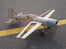 RC EXTRA330 Ala Fissa Modello