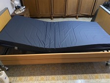 Letto elettrico degenza