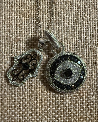 Collana con ciondolo hamsa - con,