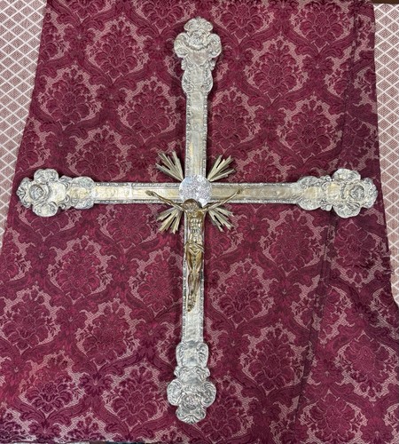 Croce altare recentemente - croce,