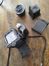Bronica Zenza Sq avec sa