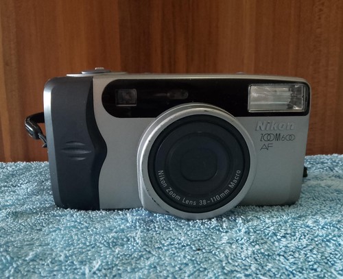 Nikon 600 zoom mm - nikon,