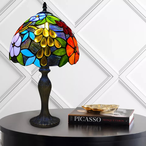 Tiffany flower style table - style,