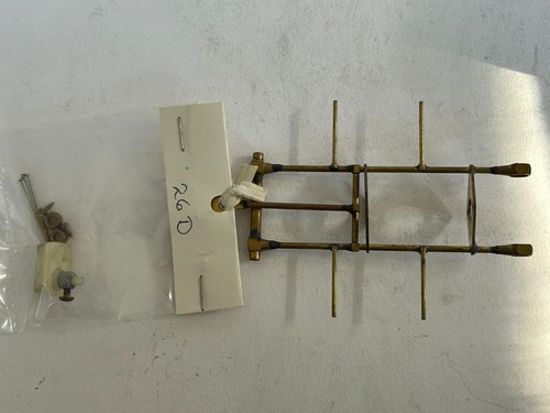 Telaio ottone per motore - in,