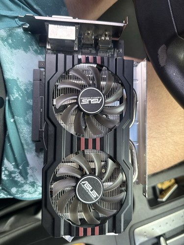 Asus 370 2gb - r9,