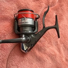 Daiwa Emblem S 2500LBD leva freno 561429