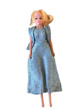 Bambola vintage plastica dura