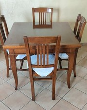 Tavolo con 4 sedie stile