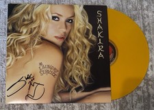 SERVIZIO LAVANDERIA FIRMATO