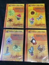 Dakota Collectibles collezione disegni ricamo varietà 1 2 3 e 4 lotto set CD