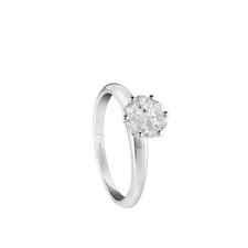 Salvini petal cut solitaire - petal,