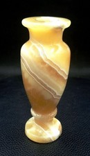 Vaso decorativo in pietra