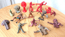 Lotto 15 soldatini INDIANI