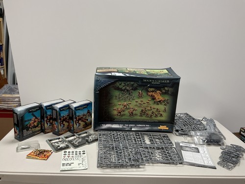 Warhammer 40k tau army - 40k, box