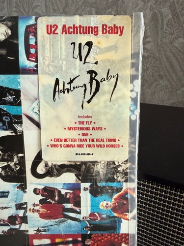 Achtung baby longbox with rare - achtung,