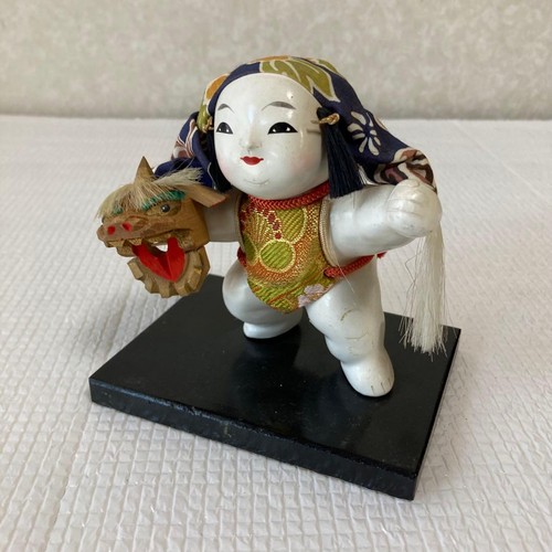 Kosei saku kaga ningyo - kaga, lion