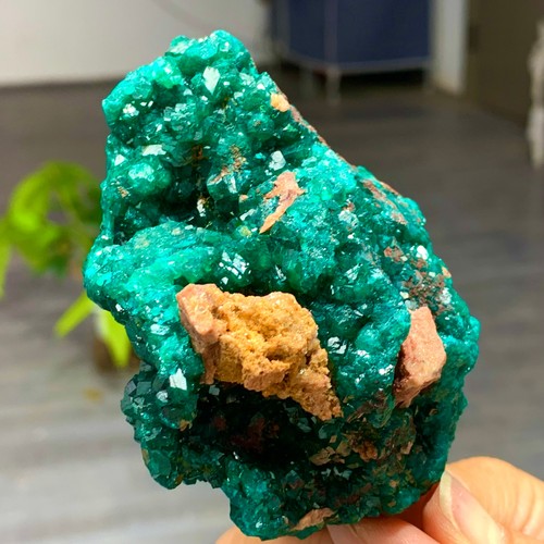 284g dioptasi verde naturale - 284g,