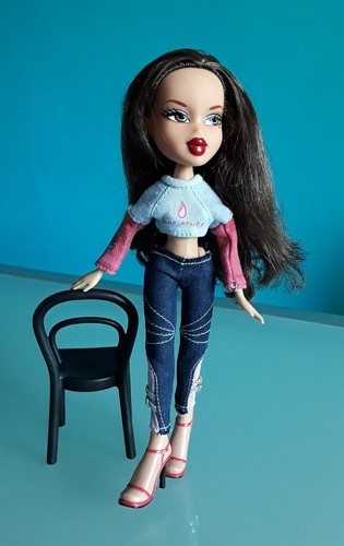 Bratz doll mga - doll",, "