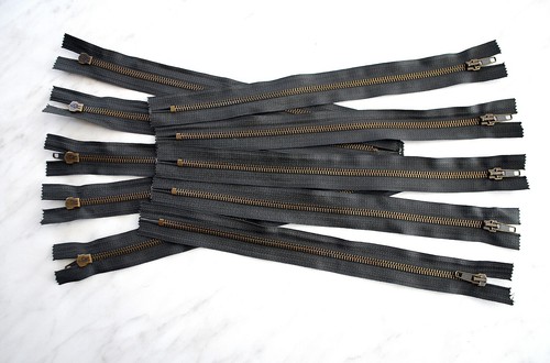 Pezzi cerniera zip - o,