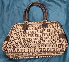 FENDI Borsa Passaspalla Zucch