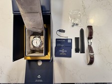 Breitling Avenger Automatic