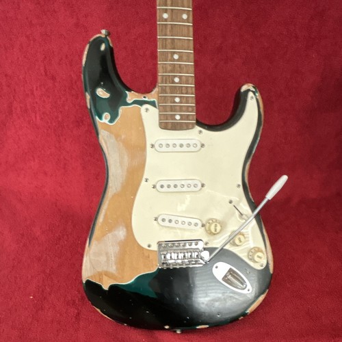 Fender stratocaster 2000 black - fender,