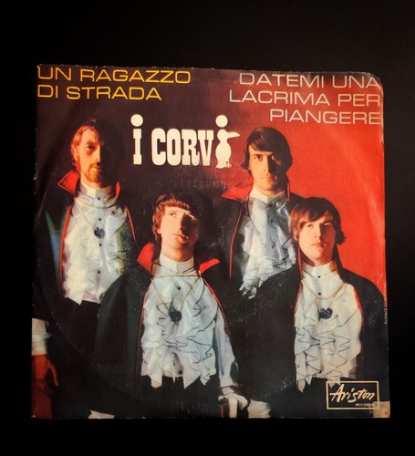 Corvi ragazzo di - un,