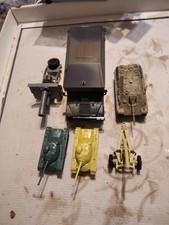 LOTTO MEZZI MILITARI 1/72-1/32