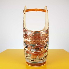 Elegante vaso giapponese in