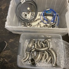 Lotto con raccordi e accessori