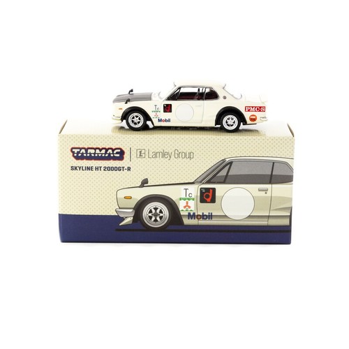 Tarmac works nissan - tarmac, 1/64
