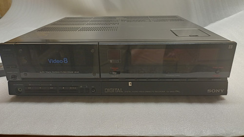Sony s600 video8 - sony,