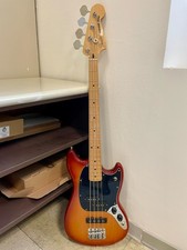 Fender Player II Mustang Bass - MINT